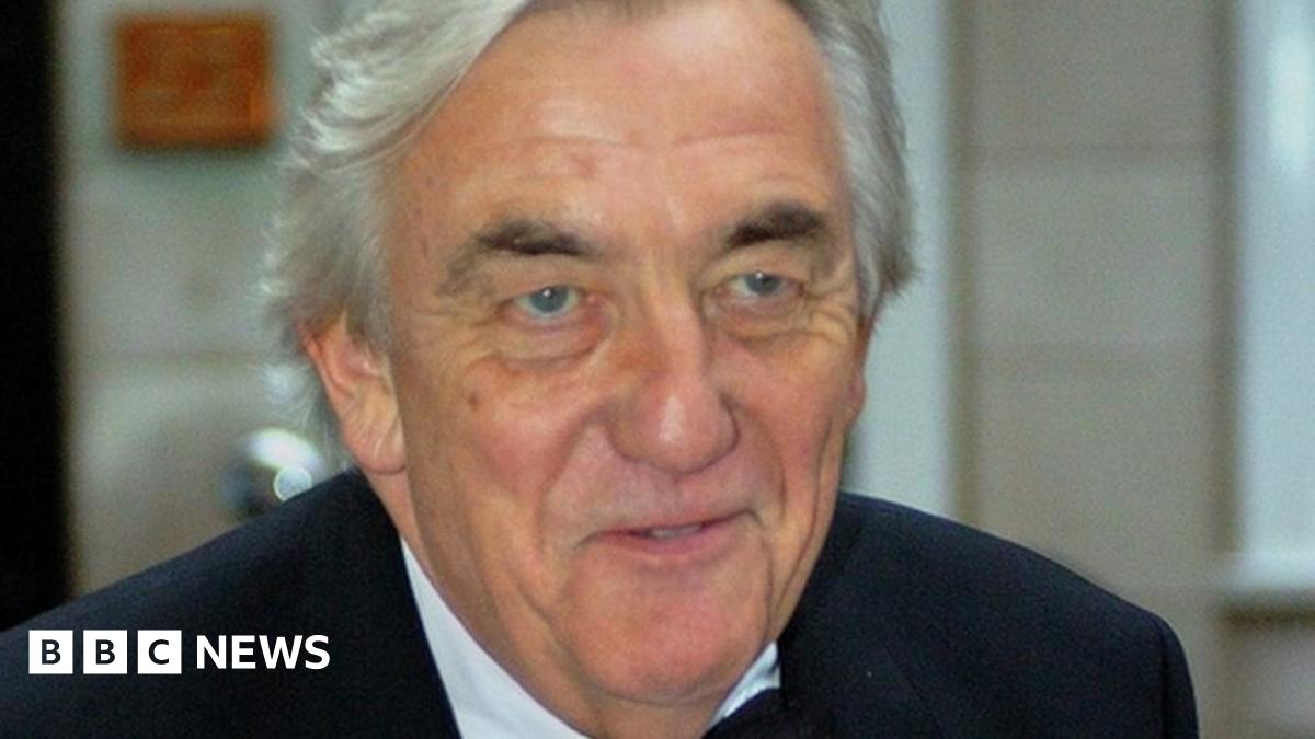 Bob Marshall-Andrews in 1,000 Words